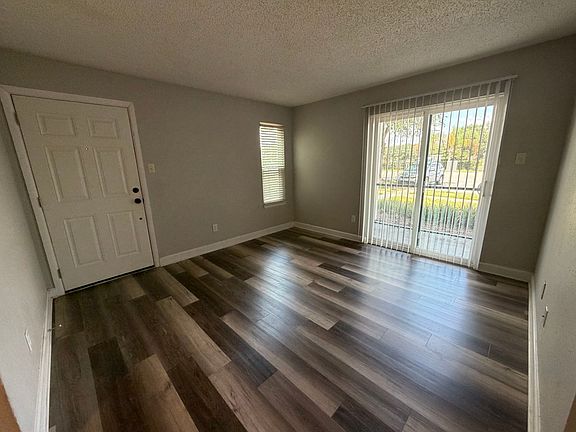 3rd image of 3772 Idlebrook Cir APT 108