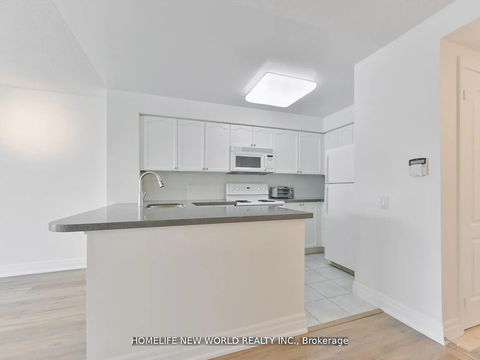 2 bed, $2,500 — Photo 4