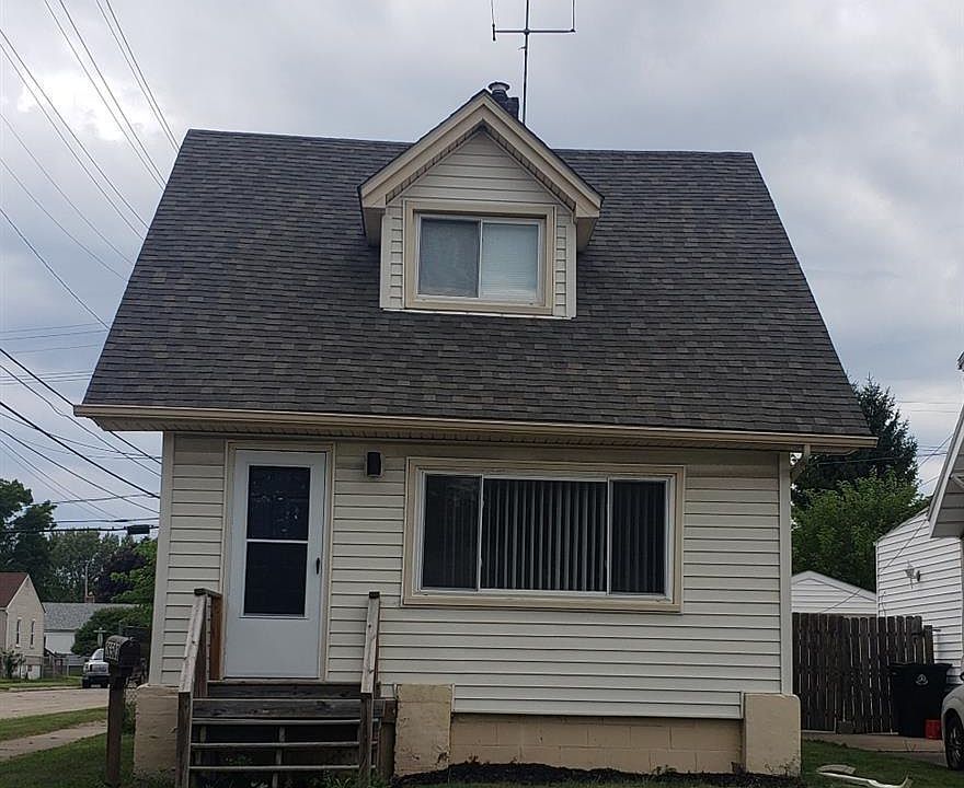 2nd image of 26503 Wenfield St