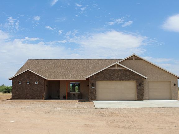 3rd image of 21015 W White Feather Ln
