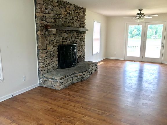 Large den open to kitchen 