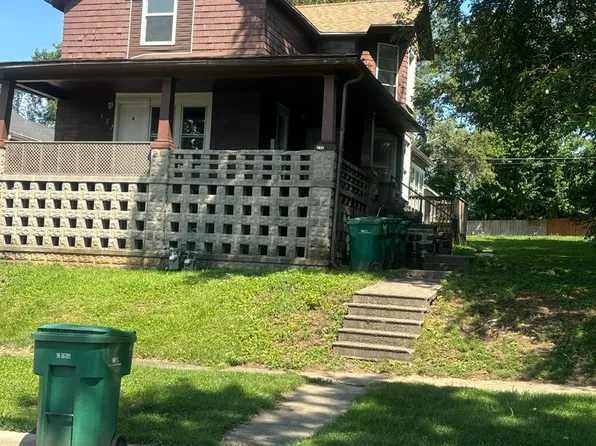 132 Akin Ave, Joliet, IL 60433