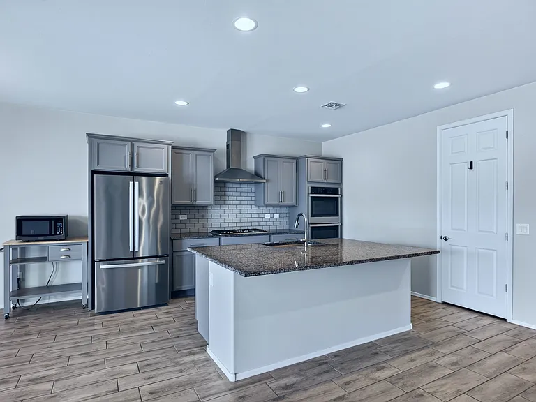 4232 S Macy Cir — Photo 13