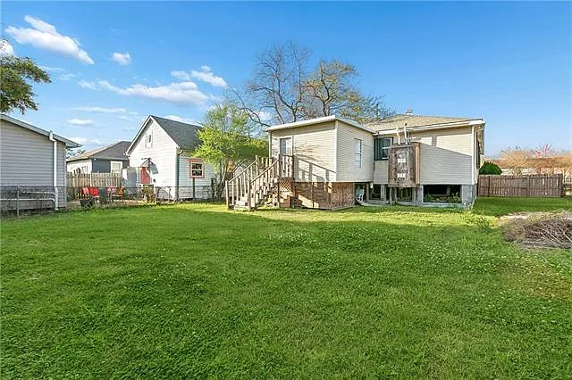 3702 Trafalgar St — Photo 9