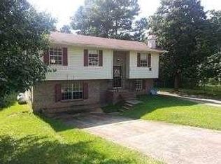 359 Irby Dr, Eastaboga, AL 36260