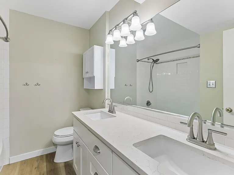7801 Shoal Creek Blvd #224 — Photo 14