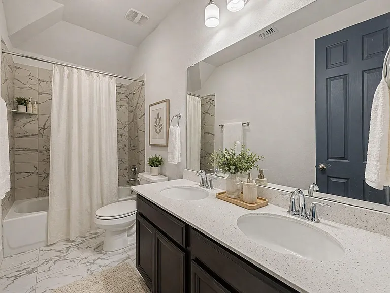 2107 Brooke Avery Dr — Photo 14