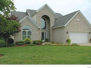 1 Regency Ct, Troy, MO 63379