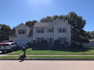 1 Cinnamon Dr, Coventry, RI 02816