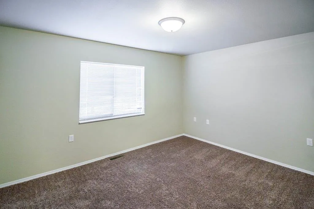 Lake Area Townhomes Phase I — Photo 3