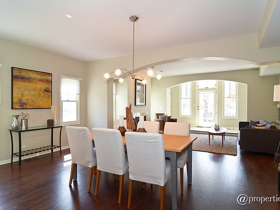 Living Room/Dining Room