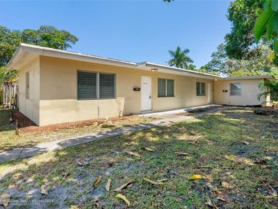 902 NE 39th St, Oakland Park, FL, 33334