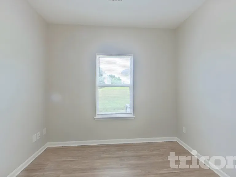 6909 Barefoot Forest Dr — Photo 11