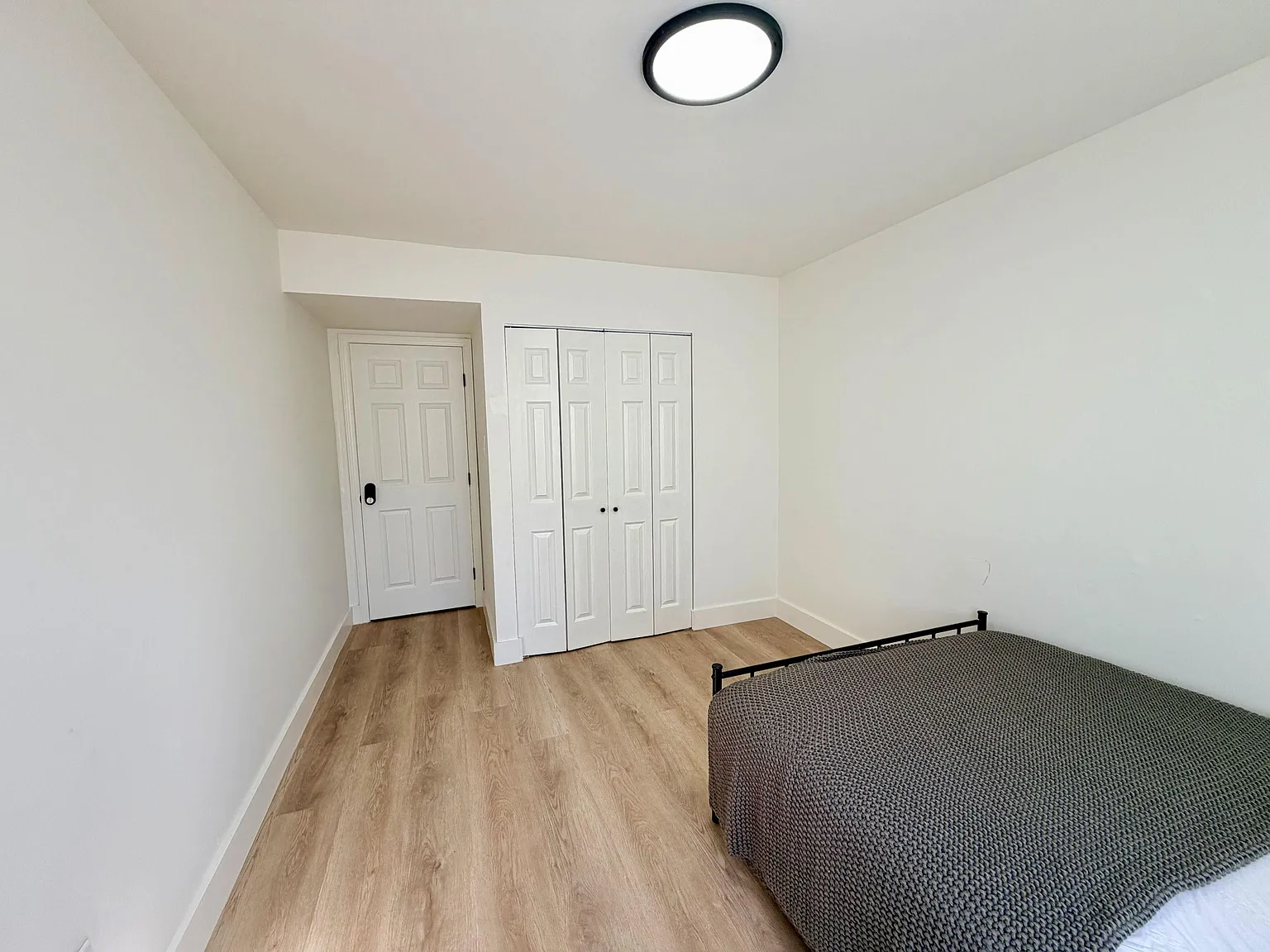 4 bed, 2.0 bath, 1521 sqft, $957 — Photo 2