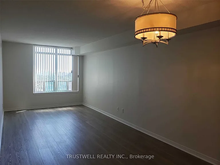 8 Hillcrest Ave #1508 — Photo 5