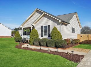 3802 Babe Ln, Vale, NC 28168