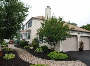 108 Birch Ln, Bloomsbury, NJ 08804