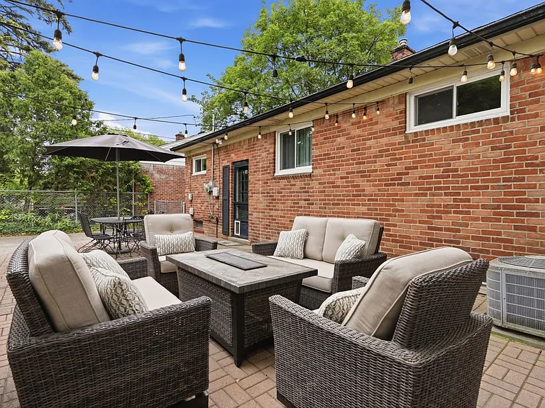 1132 Hickory Ave — Photo 29