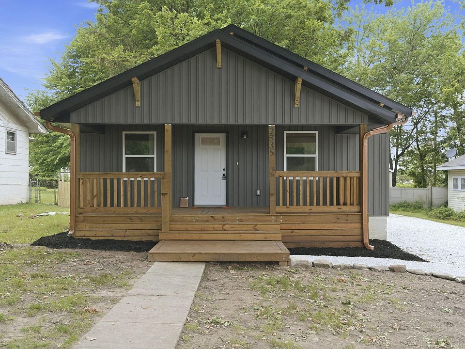 1st image of 2335 N Johnston Avenue