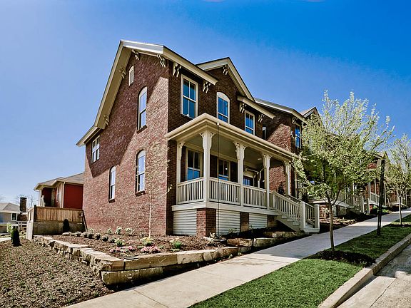 3rd image of 1840 N Meridian Dr