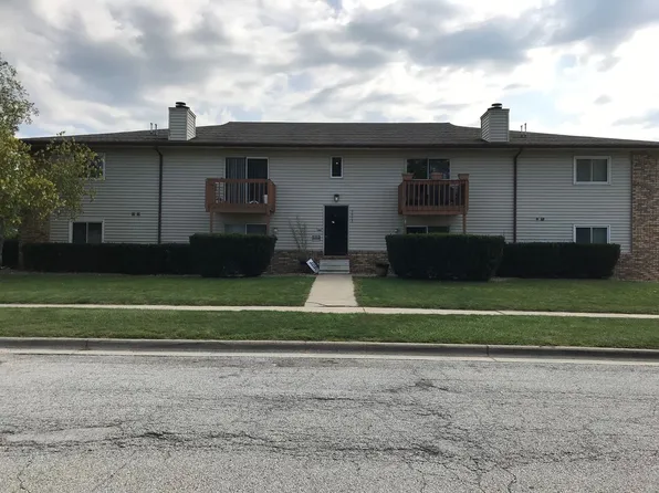 3003 Lisa Drive, 3003 Lisa Dr APT 2, Bloomington, IL 61704