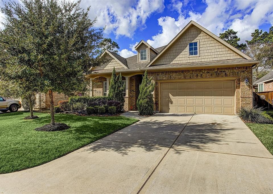 1st image of 25438 Vinechase Dr