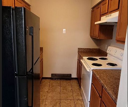 3rd image of 1300 Sanlor Ave #Af046cde0