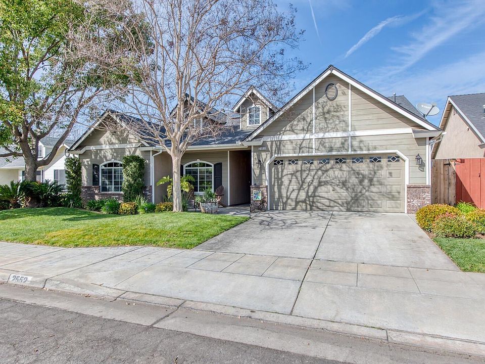 2552 E Kelso Ave, Fresno, CA 93720 | Zillow