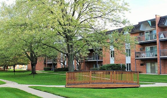 2nd image of 4250 Saratoga Ave APT L215