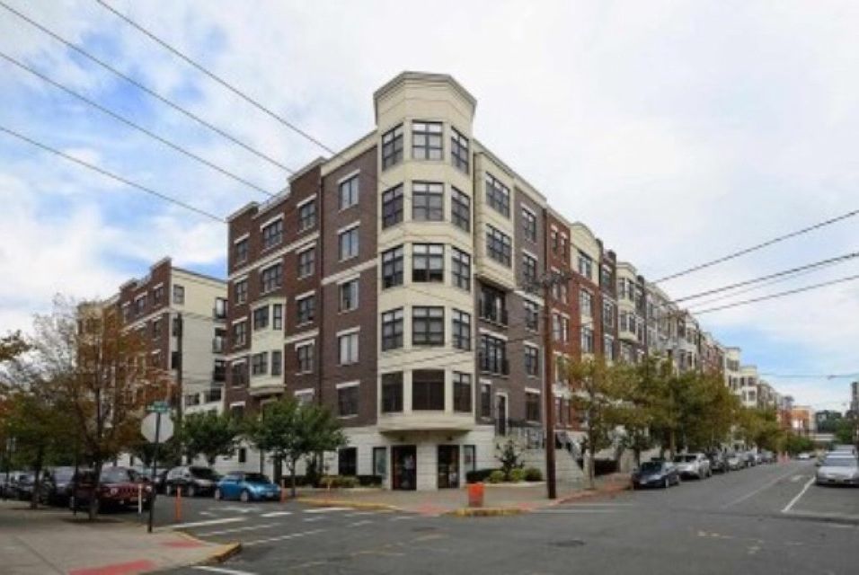 2nd image of 1200 Grand St APT 523