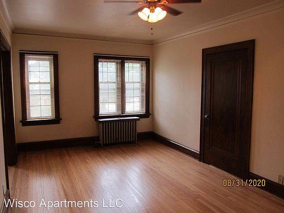 4th image of 3807 N Oakland Ave APT 3