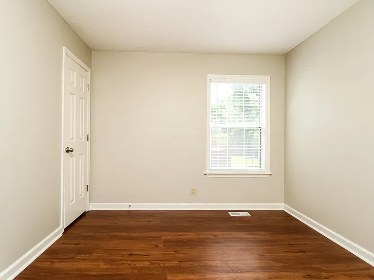 773 Dover Glen Dr — Photo 14