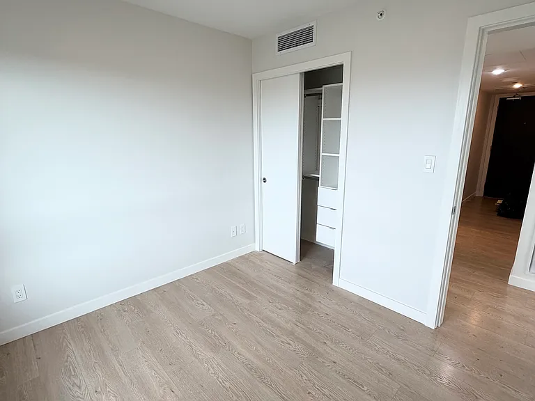 8189 Cambie St #2803 — Photo 12