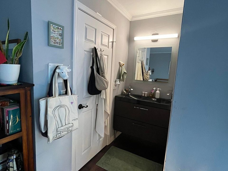1st image of 4645 Mississippi St Unit 3