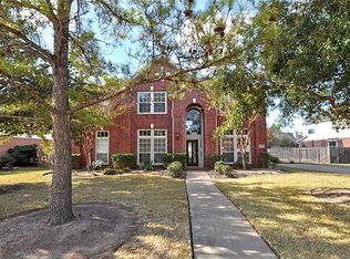 22207 N Lake Village Dr, Katy, TX 77450
