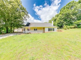 250 Old Hendry Church Rd, Canon, GA 30520