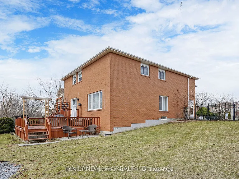 37 Justus Dr — Photo 35