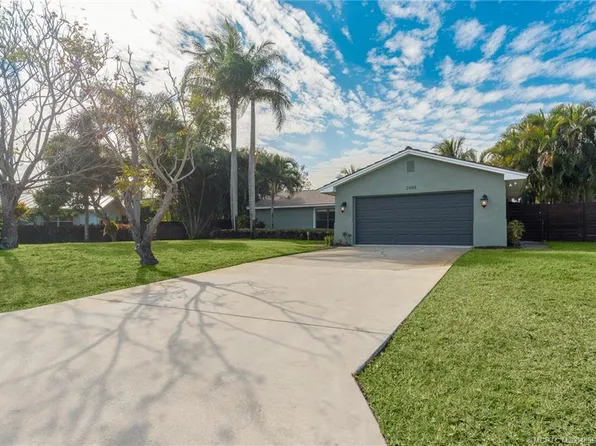 2488 NW South Manor Ave, Stuart, FL 34994
