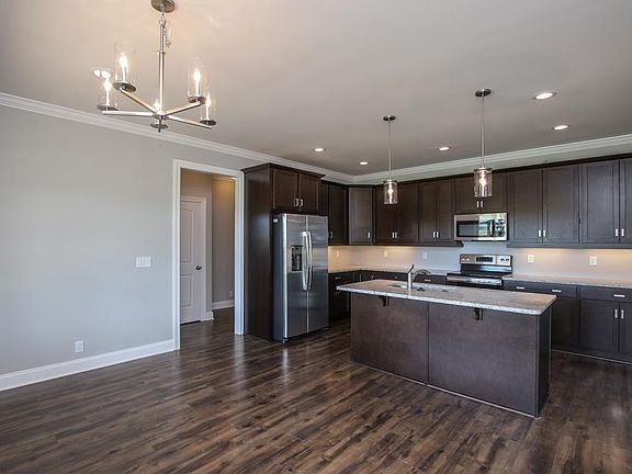 5th image of 1415 Alamo Dr Lot 216