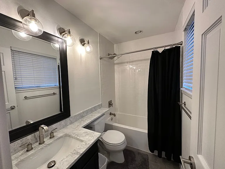1470 S Quebec Way #14 — Photo 17