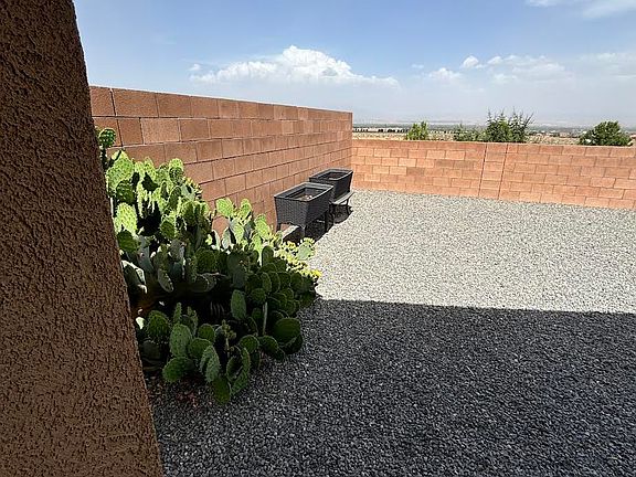 3rd image of 3012 Tierra Dorado Dr SW