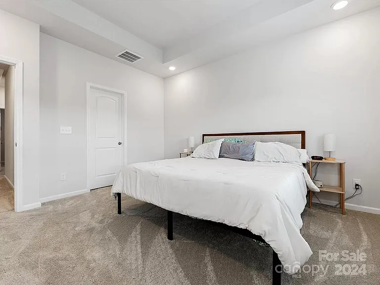 10118 Hemingway Pl — Photo 28
