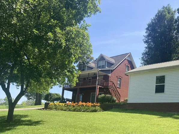 254 Sherwood Forest Rd, Livingston, TN 38570
