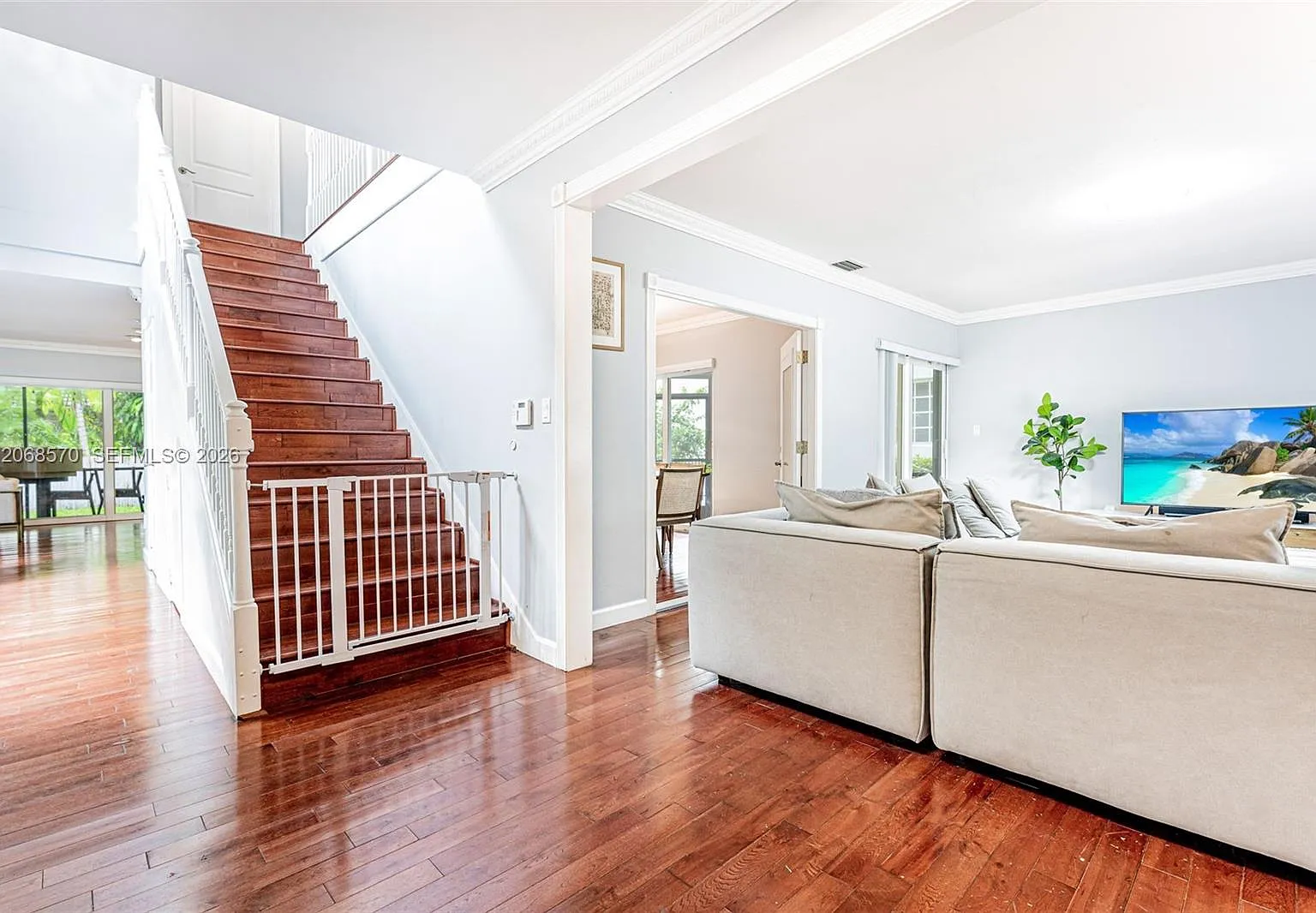 Coral Gables Riviera Sec — Photo 2