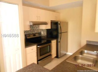 2403 Centergate Dr APT 103, Hollywood, FL 33025