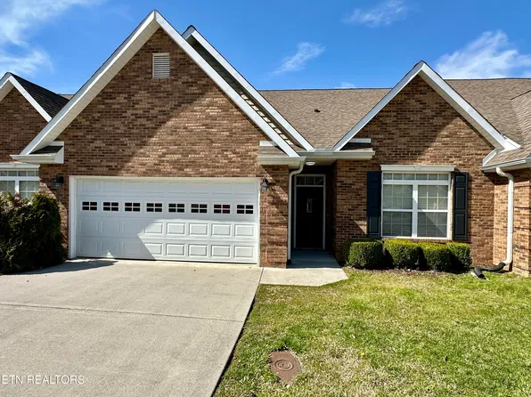 118 River Garden Ct, Sevierville, TN 37862