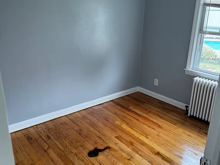 1618 Memorial Ave #2A — Photo 5