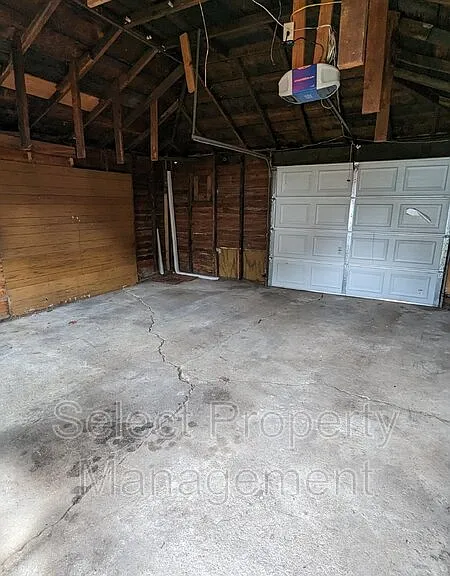 122 W Creighton Ave — Photo 20