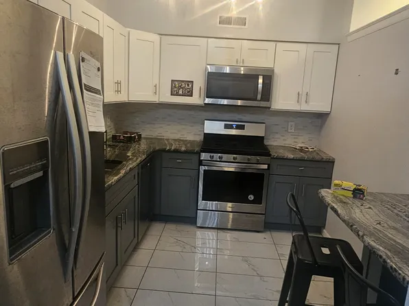 63204 Delaire Landing Rd #204, Philadelphia, PA 19114