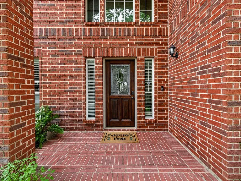 2602 Falcon Knoll Ln — Photo 7